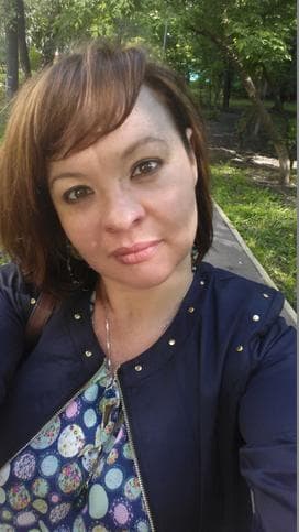 Анна Дейнис
