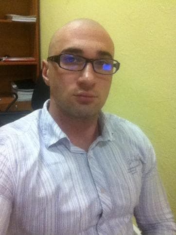 Александр Заварзин