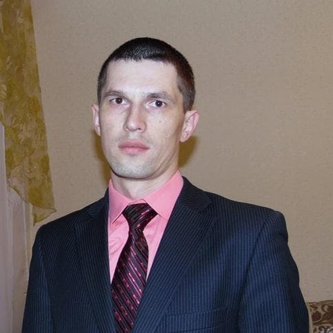 Евгений Савенко