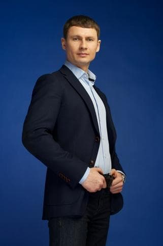 Роман Елсуков